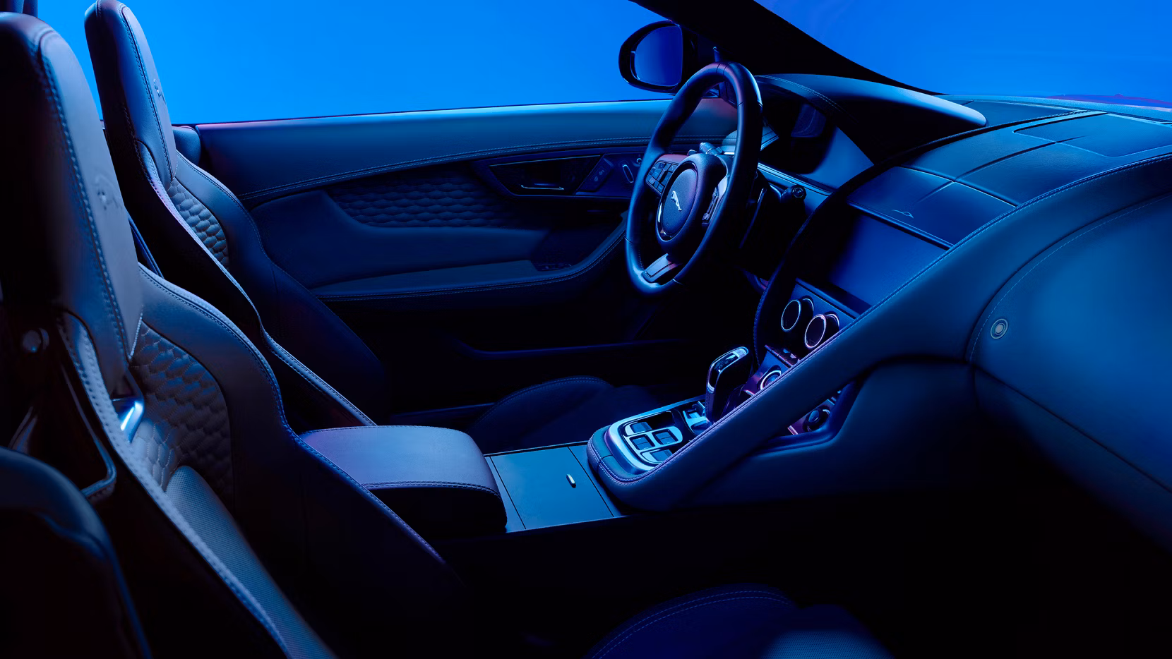 X15224GL_303101393_048