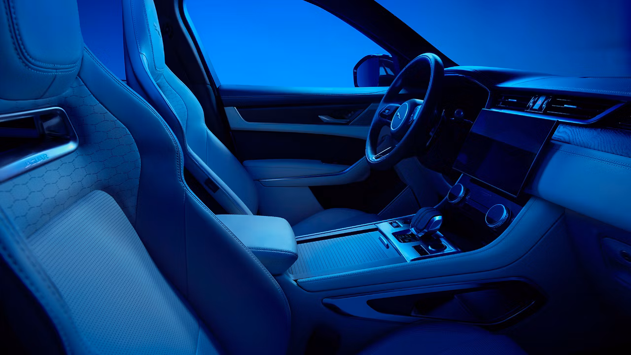 X76124GL_303101393_015